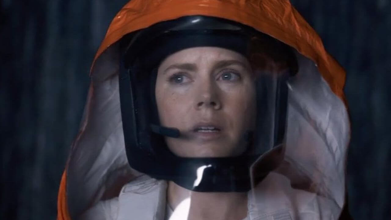 Amy Adams in Arrival (2016)