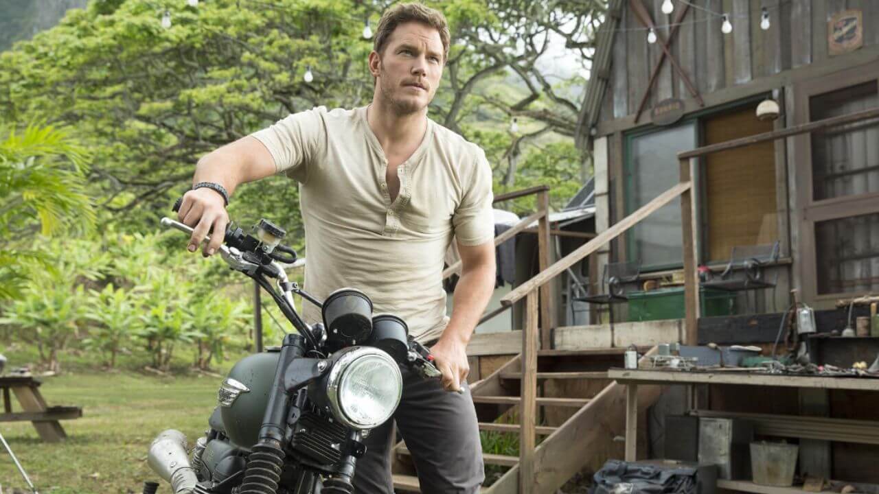 Chris Pratt in Jurassic World (2015)