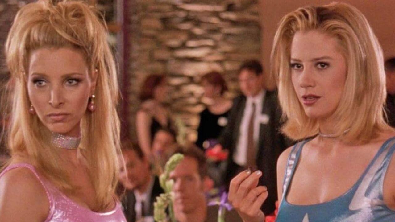 Mira Sorvino and Lisa Kudrow in Romy and Michele's High School Reunion